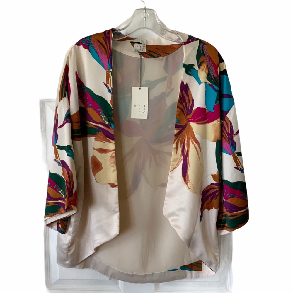 A.N.D. E A W Y...KIMONO JACKET ONE SIZE